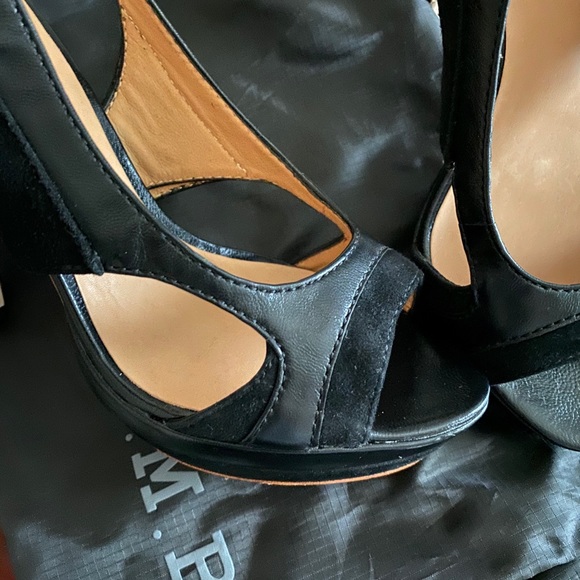 Sexy L.A.M.B Stilettos - Picture 6 of 6